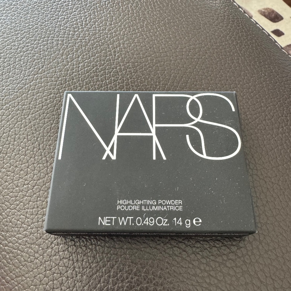 NARS - Highlighting Powder - Fort De France - NIB